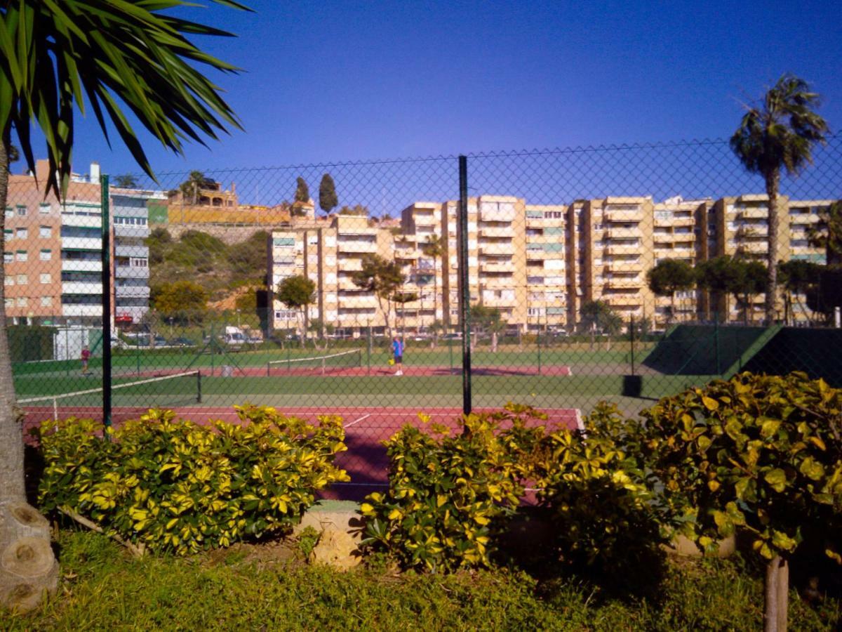 Apartamentos PLAYA LA CALA Parking gratuito Málaga Exterior foto